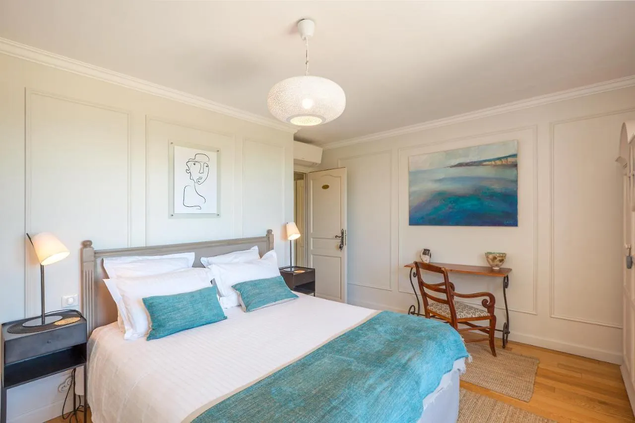 Bed & Breakfast Villa Le Port D'Attache Vallauris